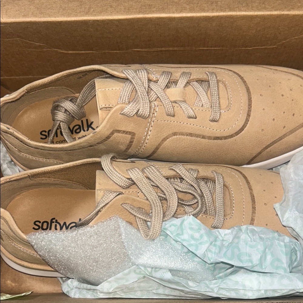 SoftWalk Tan Lace-Up Casual Shoes